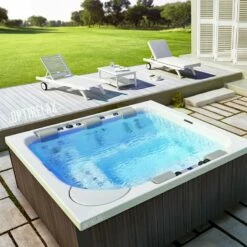 OPTIRELAX® Outdoor Whirlpool Gran Canaria -Baden Verkaufs-Shop Outdoor Whirlpool OPTIRELAX Gran Canaria winterfester Outdoor Whirlpool Garten 1280x1280