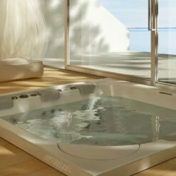 OPTIRELAX® Design Whirlpool Fuerteventura -Baden Verkaufs-Shop Terrassen Whirlpool OPTIRELAX Whirlpool Fuerteventura eingebaut in die Terrasse 1280x1280