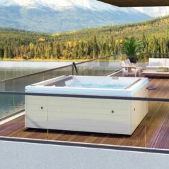 Design-Line Whirlpool Modell L4 Aussteller